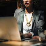 legal vendor communicating with attorney